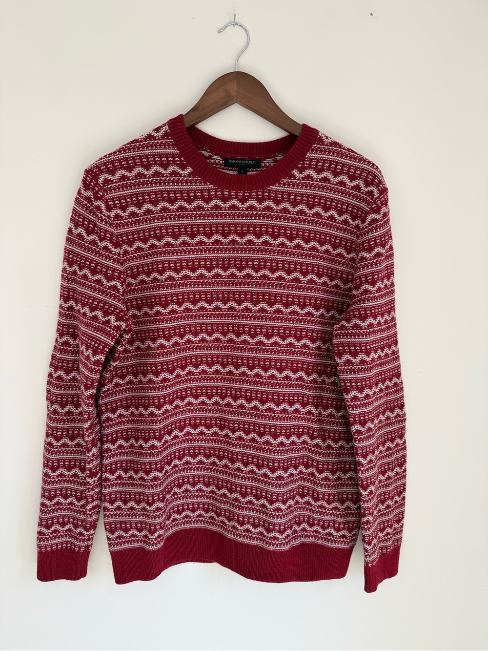 Banana Republic Red and White Fair Isle Crewneck Sweater